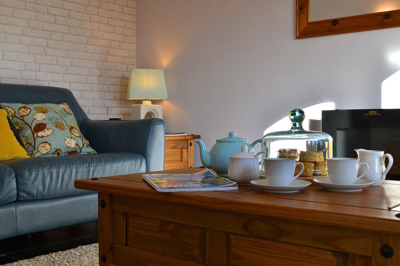 Petrock Holiday Cottages Newton Saint Petrock Εξωτερικό φωτογραφία